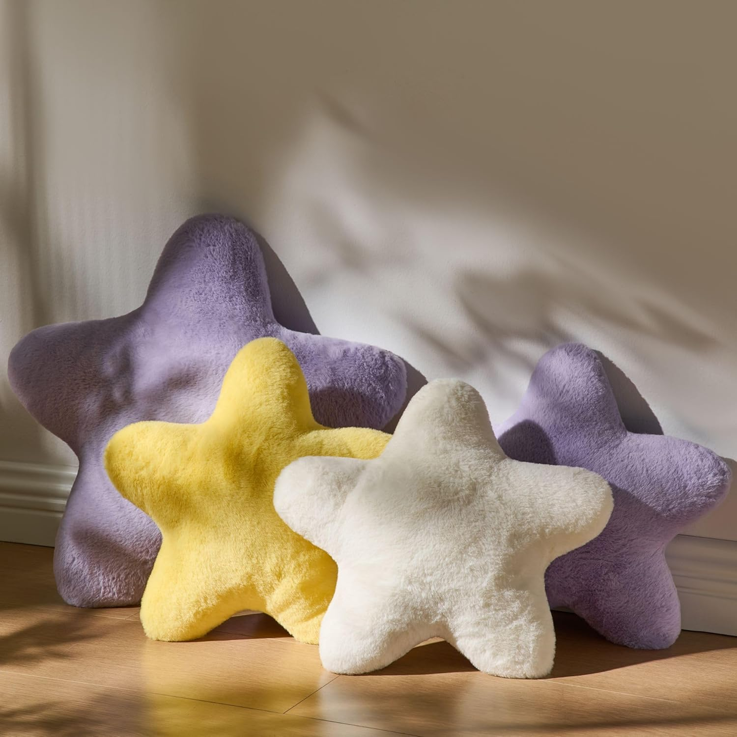 Star Throw Pillows — Set of 2 (White, 15")